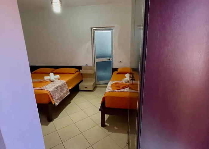 Kiara Hotel Golem (Tirana)