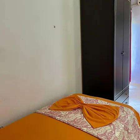 Kiara Golem (Tirana)